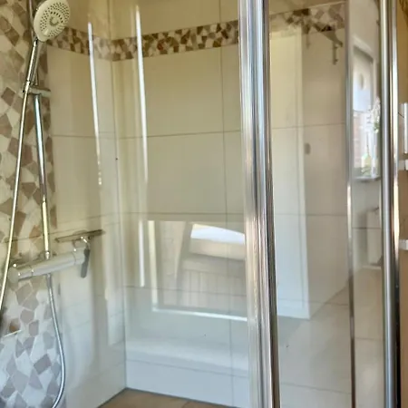 Daire Traveller Awards 2025 - Nordeifel Fw 75 M2 Mit 50 M2 Terasse- Thermen-badewelt, Phanasialand, Koeln, Bonn, Eifelwanderung Oder Nur Mal So Zum Entspannen Euskirchen